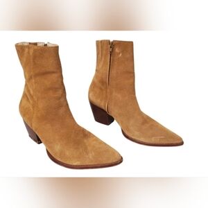 Matisse • Caty Suede Ankle Boots Size 6